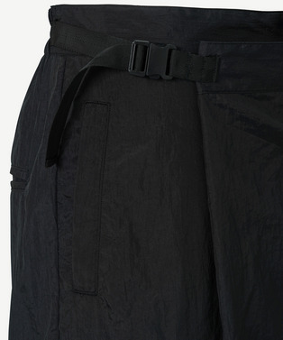 WRAP ASYMMETRY NYLON SHORTS 詳細画像